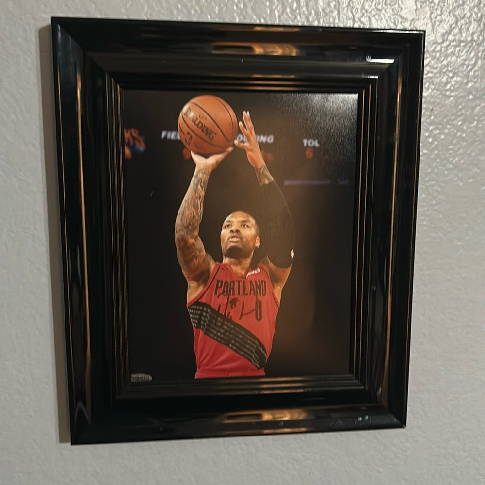 Damian Lillard Autographed Picture (Framed)